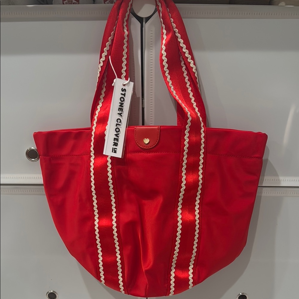 NWT Stoney Clover Lane Tomato Red Beach Tote